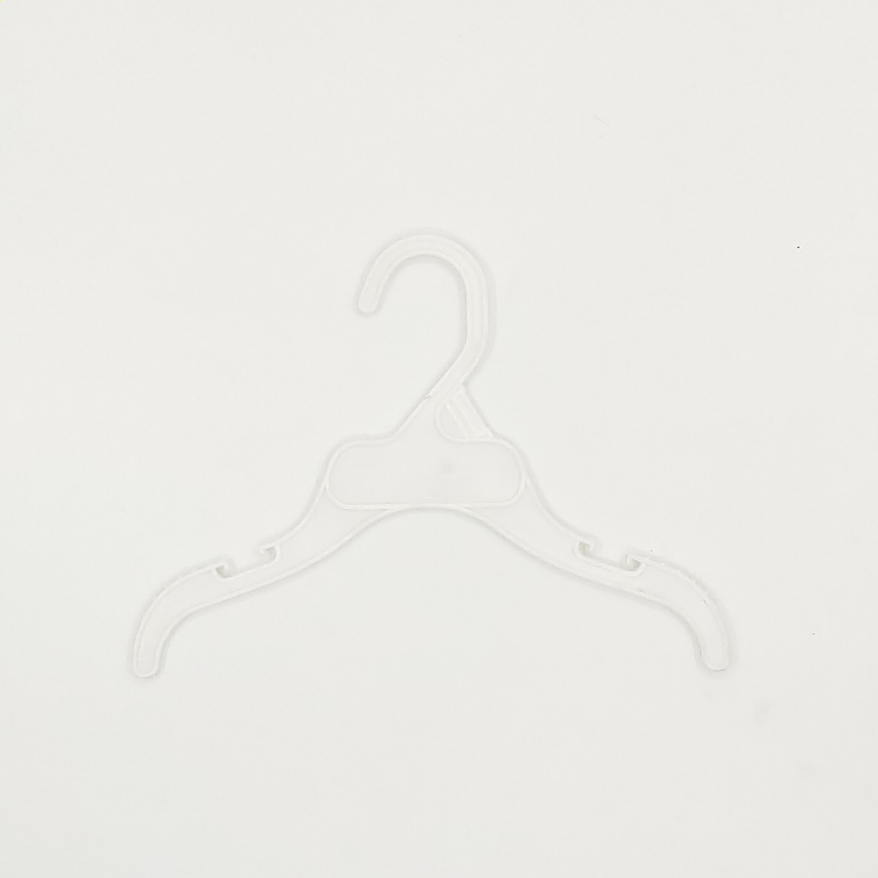 495 496 472 plastic hanger