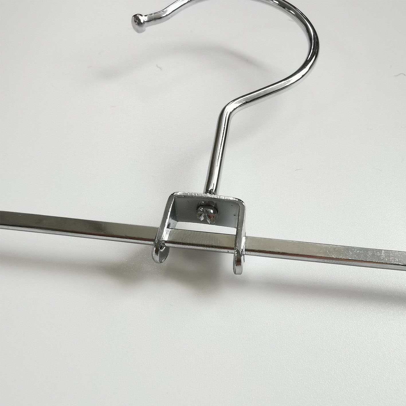 Household Metal Pant Trouser Hangers with Clips