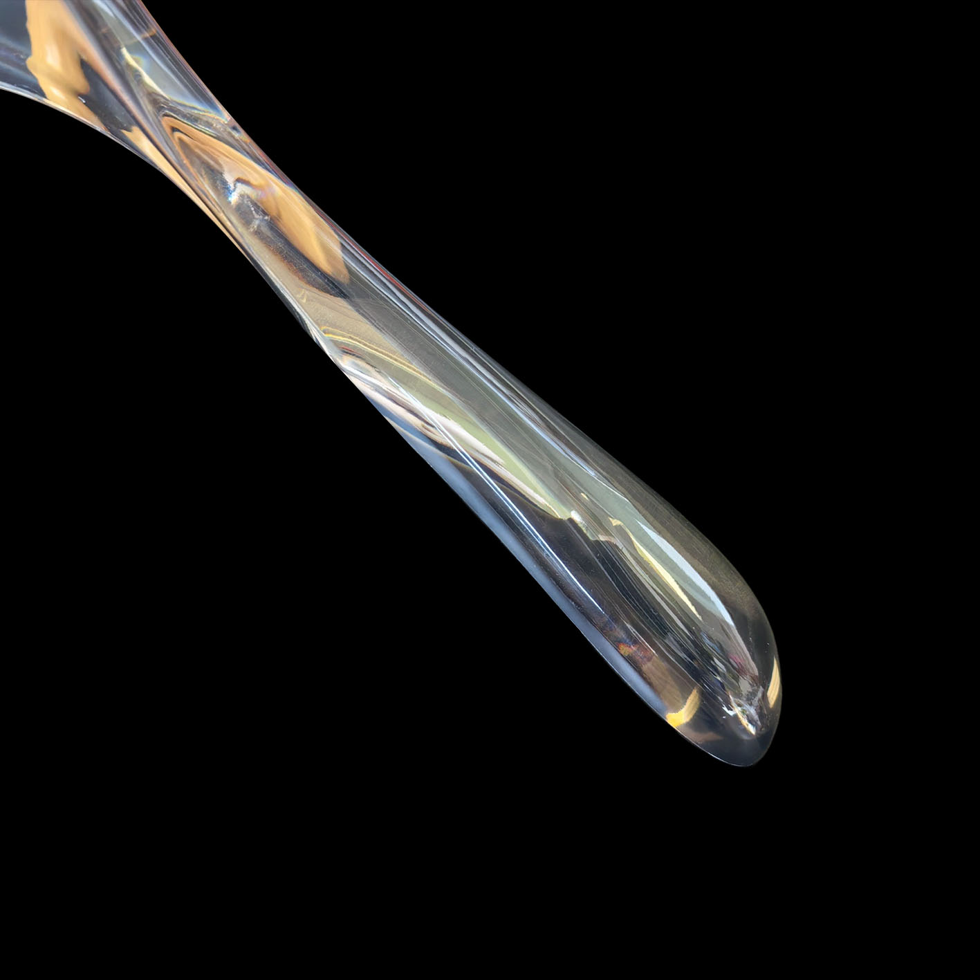 Wholesale Supplier Wide Shoulder Luxury Acrylic Transparent Plastic Coat Hanger