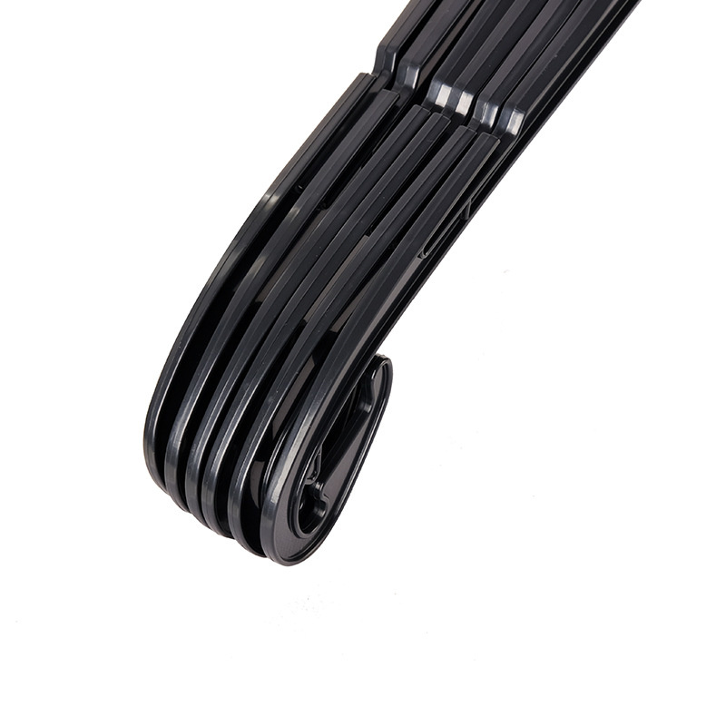 Supply Multi-Functional Plastic Hangers Kids Clothes Hangers Plastic Top Hangers for Kids Clothing