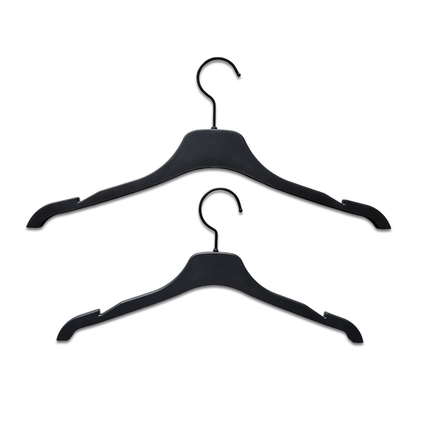 Wide Shoulder Black Plastic Coat Hangers Plastic Suit Hangers with Bar for Clothing Store