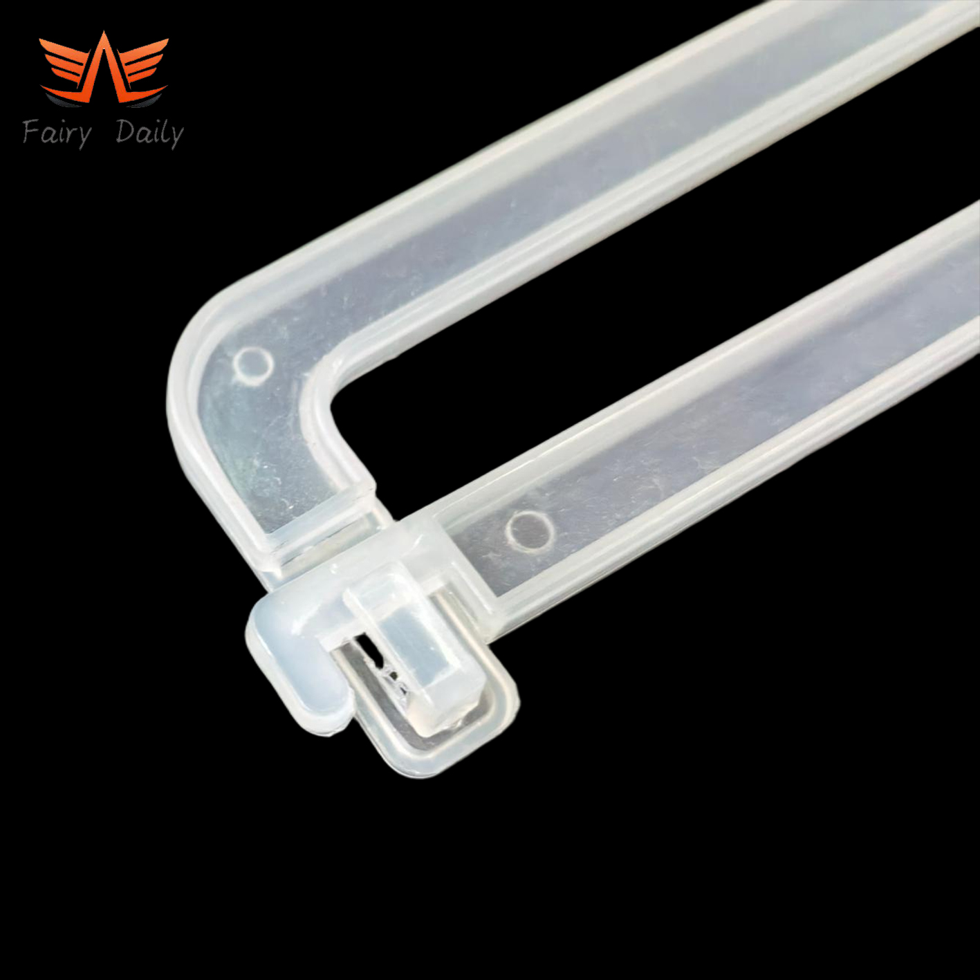 Folded Plastic Pant Hanger, Plastic Towel Coat Hanger