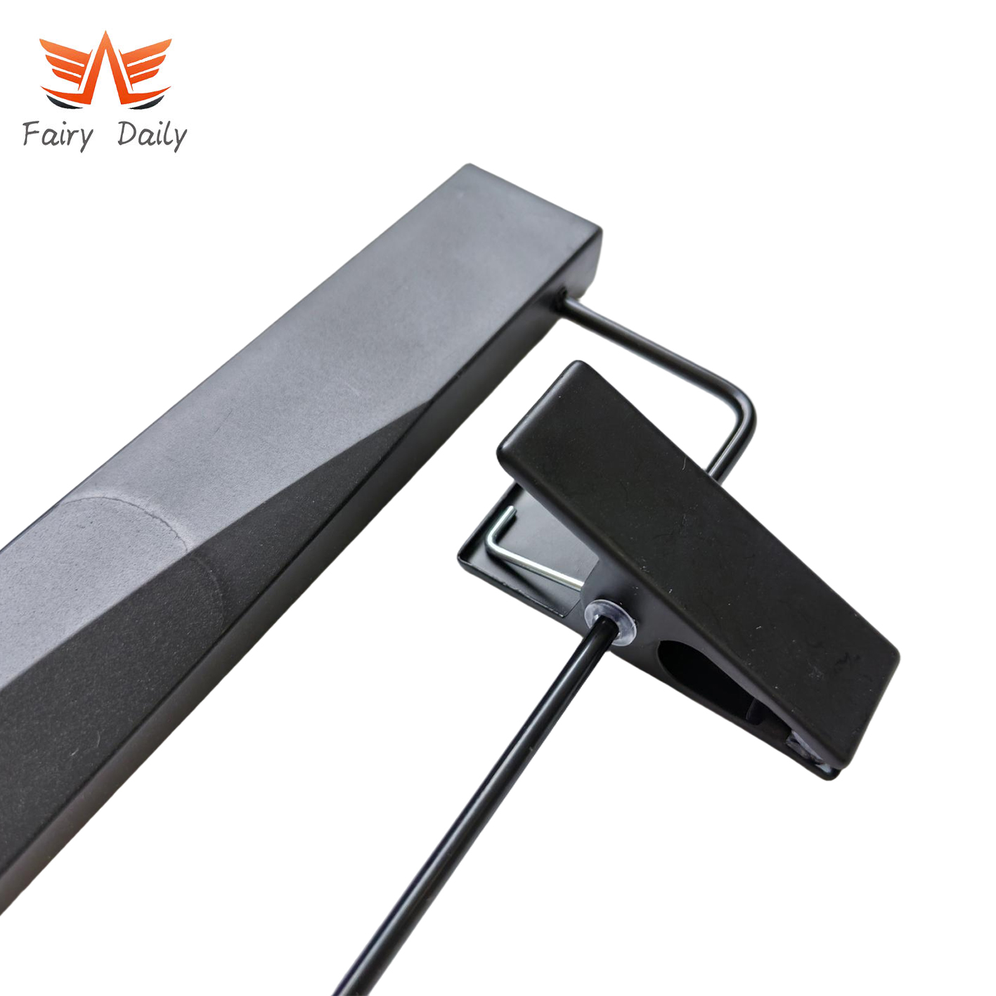 Heavy Duty Non Slip Metal Plastic Pants Hanger for Skirt Jeans Shorts
