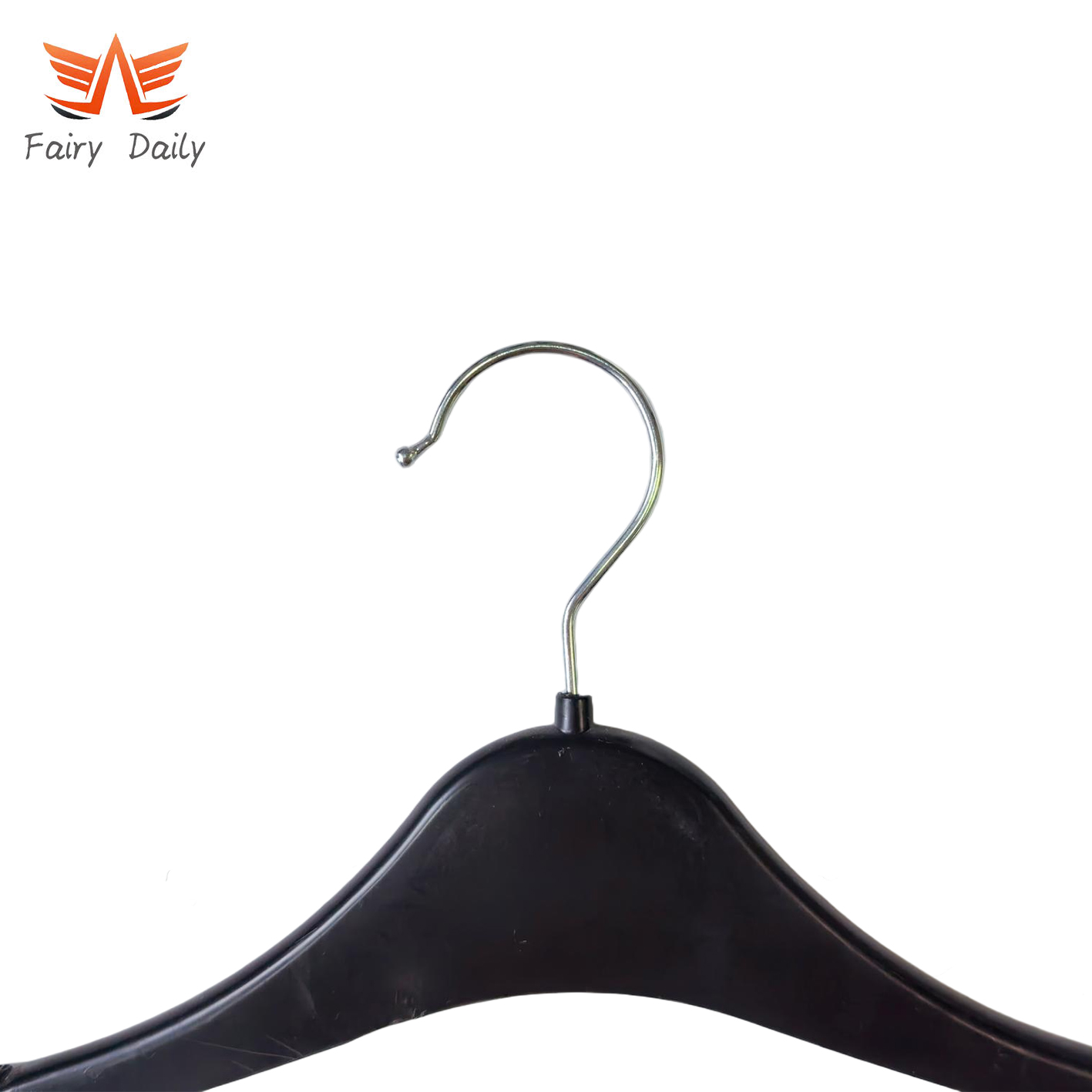 China Factory Supply Adult Dress Hanger Plastic Clothes Hangers for Display Store
