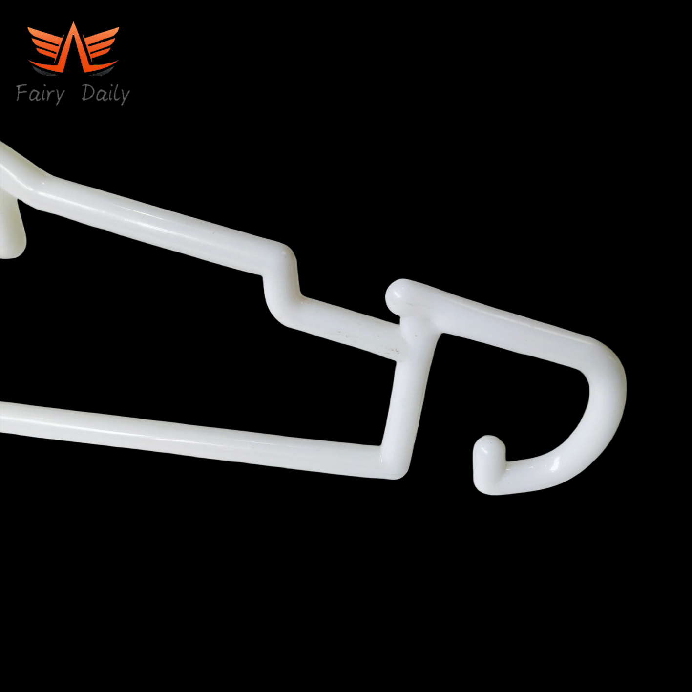 High-Quality White Plastic Coat Shirt Hangers for Home Clothes Stores